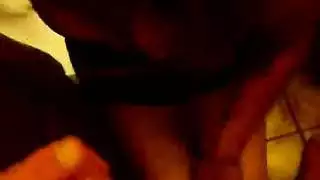 استمناء ساخن ببيجاما حريرية