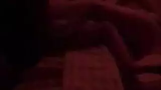 عاهرتان سمراوتان مستعدتان لجلسة جنس جماعي عنيفة