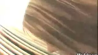 جماع جماعي على القارب: الزوجة والزوج يمارسان الإيلاج المزدوج مع عشيقتهما