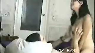 نيك في الوجه ثم قذف داخل الكس في بورن تركي