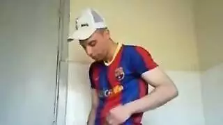 بورن عربي صلب: قضيب غير مختون يحفر فتحتها الضيقة بلا رحمة