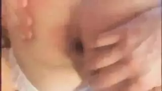 عاهرة شرجية لا تشبع: أخذها عميقاً من الخلف