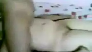 جنس ساخن للبواب: حارس مصري يهيمن على فرج مبلول
