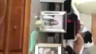 عارية وقحة: جسد مثالي في وضعية إباحية