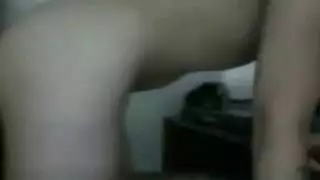 إكس إكس إكس ليلي: صديقة نائمة تتعرض للجنس الوجهي