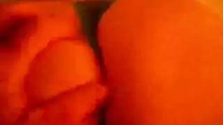 سكس سحاقي ثلاثي جامد – حركات ديلدو مزدوج ولعب عنيف