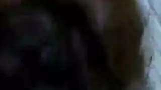 رحلة غيادة الجامحة مع عبدالرزاق في مشهد إباحي كامل