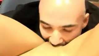 إلهام شاهين تنتهي بالقذف الكريمي