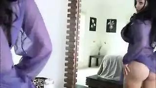 ملكات متحولات جنسياً تسيطرن بقضيبيهن الكبير