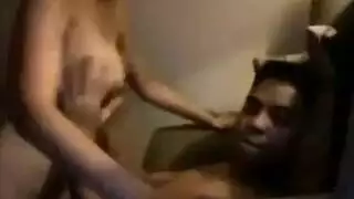 جميلات مذهلات في فيلم إباحي خام وخشن