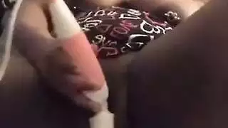 شرجي ومهبلي صعب مع نجم إباحي أسود