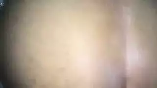 جنس شرجي بكاميرا خفية: فيديو مسرب من الهاتف لزوجة مشاغبة