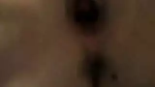 ليلة الدخلة الإباحية: عذراء في أول مرة
