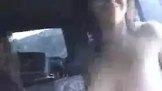 مترجمة زوجة الأب تمارس الجنس الشرجي في المكتب