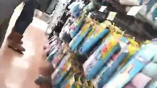 فتيات بريطانيات مثيرات يتم تصويرهن في فيلم إباحي صريح