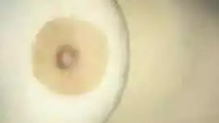 سولو عربي صريح: آية عبيدة تلعق حلماتها وتستمني
