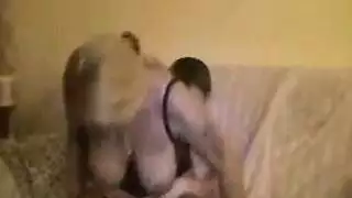 مص قضيب وقذف داخلي لزوجة الأب في عيد ميلادها