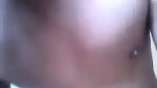 هواة لبنانية تأخذ قذفاً على الوجه