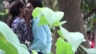 ماراثون جنس جماعي للهواة على مركز إباحية مجاني