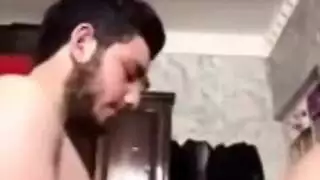 سكس مصري مزة حلوة تتناك من نجار