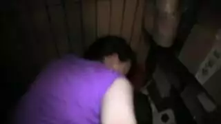 الجارة تجعلني أطلق كميات كبيرة كل يوم