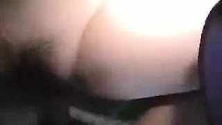 سيكس رجل مع قرد