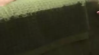 وجه لطيف يتفاجأ بحمولة من السائل المنوي