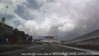 كس مذهل يُفتح على مصراعيه للتلقيح الداخلي