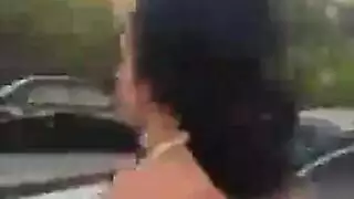 قضيب أزرق عملاق يمارس الجنس الخام بقوة