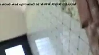 شرج مزدوج ومص عميق مع مراهقة عراقية