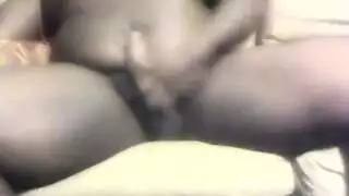 تتناك وهي مربوطا علا كرسي