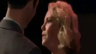 جنس جماعي قاسي مع قذف على الوجه