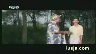 سحاق ثلاثي مع قضيب اصطناعي قاسي في رسوم متحركة إباحية