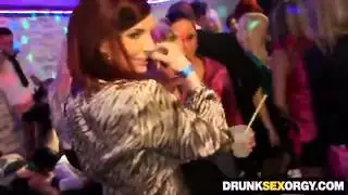 ١٨صدور