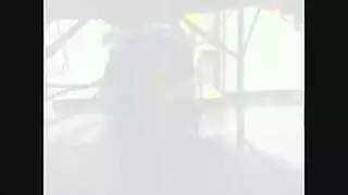 سمراء مثيرة تمتلئ بالسائل المنوي بعد جنس مكثف