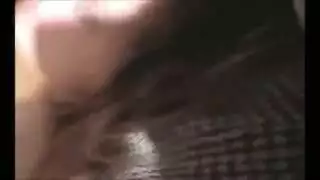 ستود بقضيب ضخم ينزل حمولة على وجه فتاة ساخنة