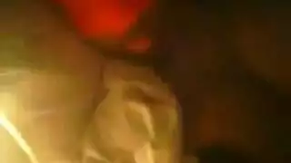 خيال عربي إباحي: جنس ثلاثي وهزة جماعية مع نزول السوائل