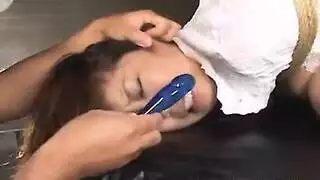 تمطيط غشاء البكارة العذراء إلى الحد الأقصى