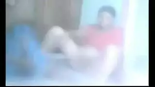 دمى جنسية مجهولة تُملأ في جنس جماعي