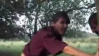 القذف بعنف