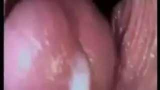 لقاء خفي مع صديقتها المفضلة ينتهي بانفجار على الوجه