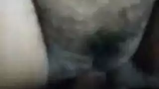 حركة إباحية: منتقبة تُمارس الجنس الفموي وتُمنى بالقذف العميق في مهبلها