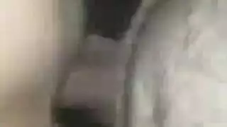 عراقية مثيرة تصرخ خلال جلسة شرجية جامحة