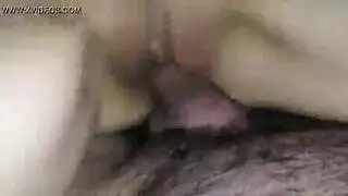 اللسان مكبل خرز