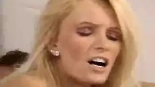 الطريقة السهلة لبث xxx والاستمتاع