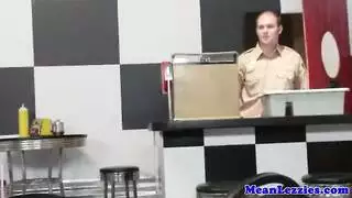 كس مفتوح يكشف عن نفسه في الحركة