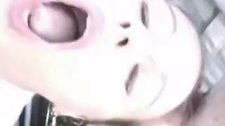جنس فموي علني – جلسة مص قضيب على طريق مهجور