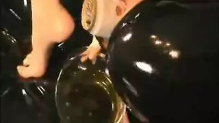 جماع جماعي متطرف بقيادة نيك