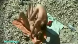قضيب غير مختوم في فتحات ضيقة