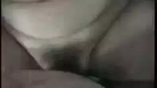 مرا جسمها رهيب تتناك من شاب عنده سرعة قذف